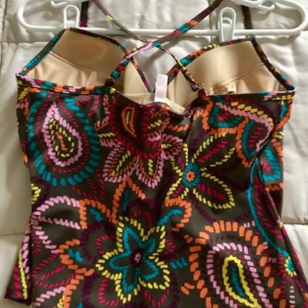 2 Victoria's Secret Tankini Swim Suits TOP Size 36C - BOTTOM Med $22 ea or $35 - Picture 10 of 13